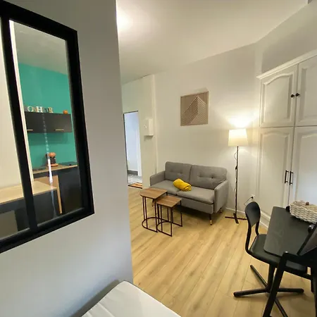 Jardin Laverie Parking Apartment