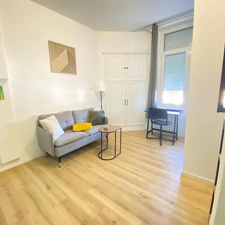 Apartment Jardin Laverie Parking